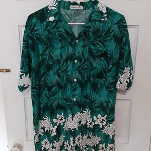 Vintage Hawaiian shirt